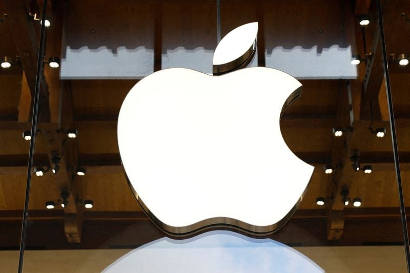 Saving Siri: After two years of stumbles, is Apple’s AI moment here?